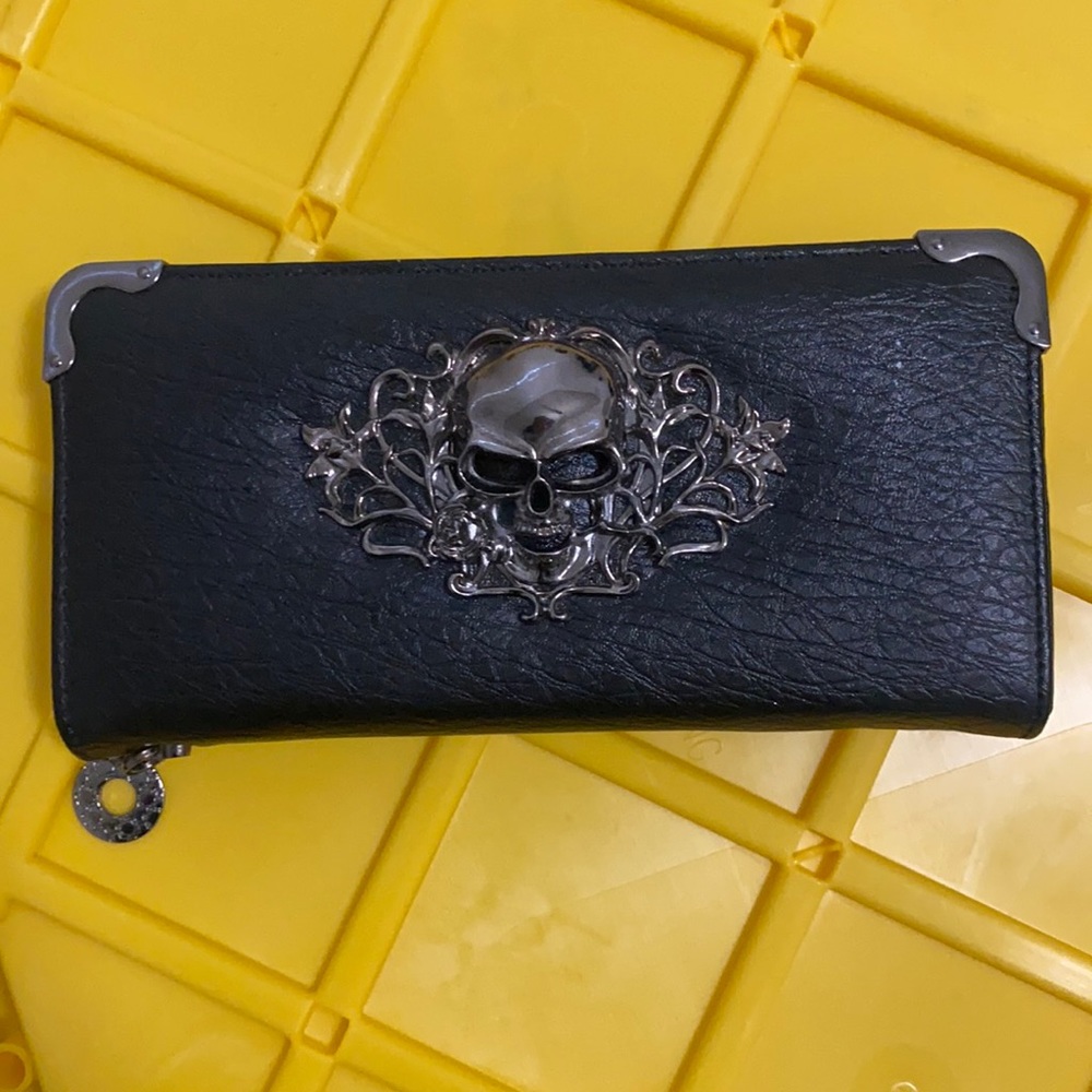 Skull wallet